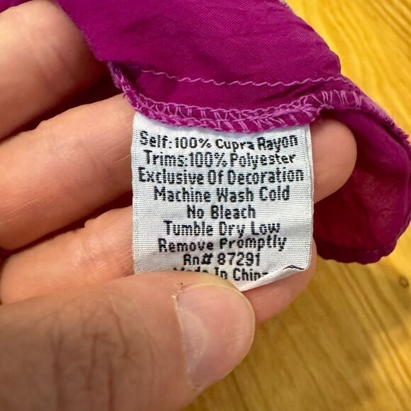 Johnny Was Embroidered Blouse Size MED Pink Floral Boho V-Neck - Picture 9 of 14